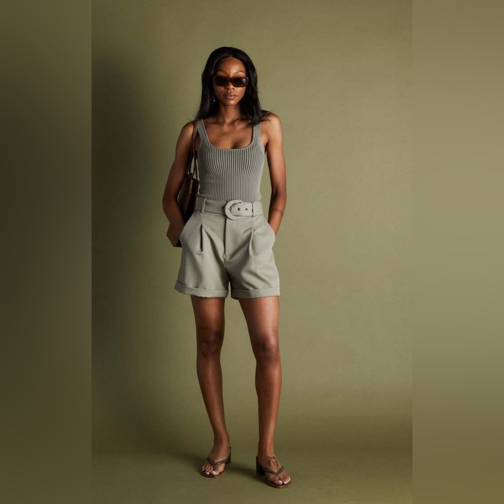 ANINE BING BECKY SHORT IN GREEN KHAKI, SIZE EU 40/US XL
